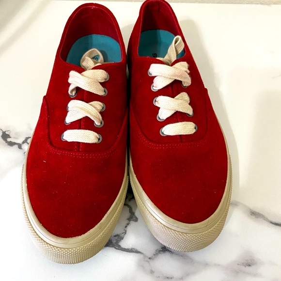SeaVees LEGEND SNEAKERS 8.5 / RED DAHLIA - Picture 1 of 3